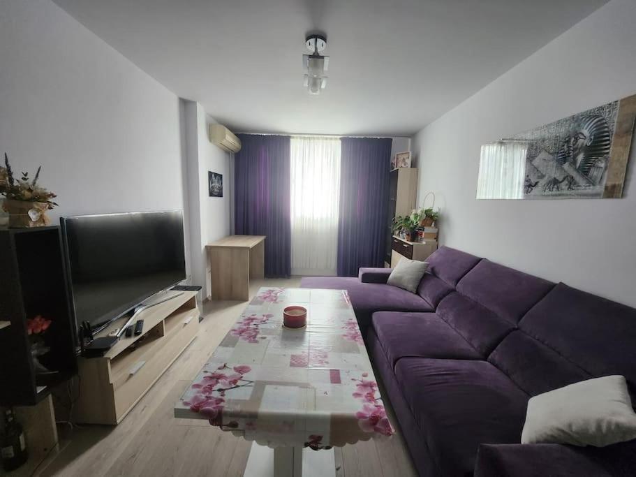 Modern Apartment. Best Location София Екстериор снимка